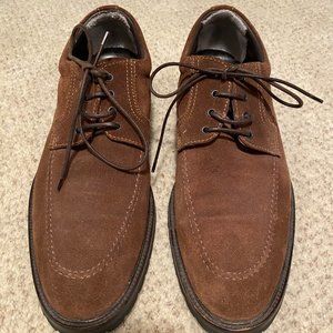 Suede brown tie up shoes